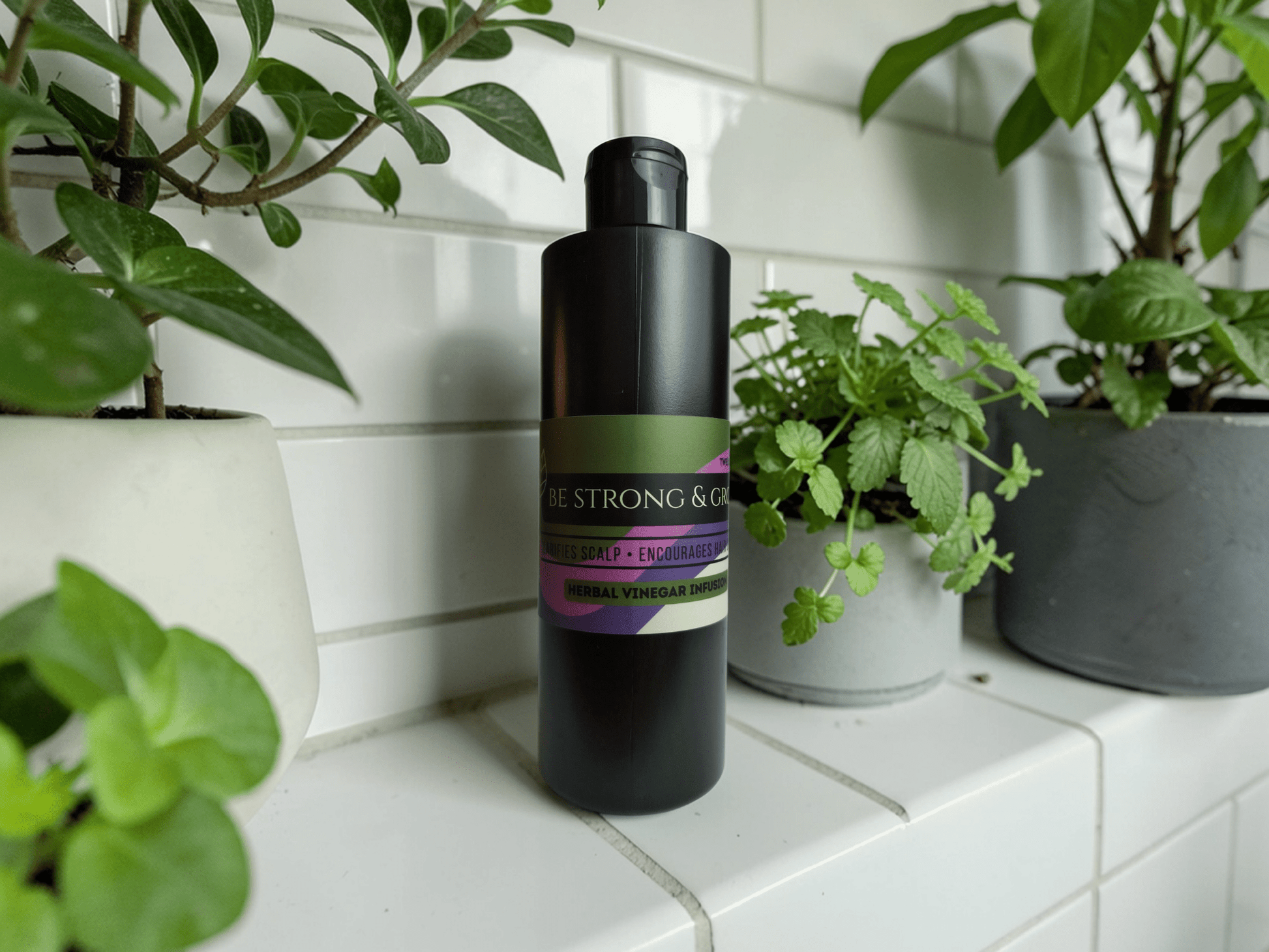 Be Strong & Grow Herbal Hair Rinse • Organic Vinegar Based Clarifier • Promotes Hair Growth - TWELVE28CO