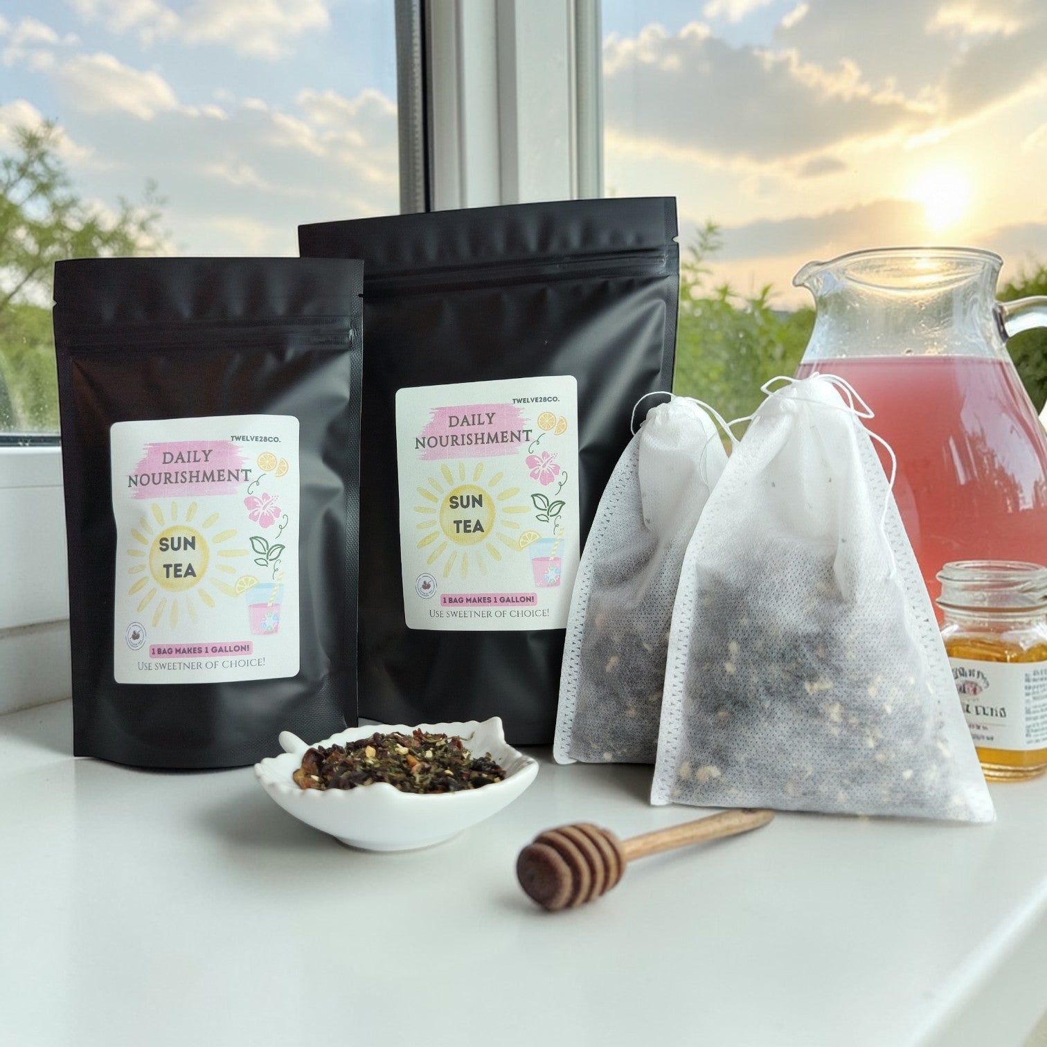 Daily Nourishment Sun Tea ✺ Plant - Based Vitamins + Minerals 🚫Caffeine Free - TWELVE28CO